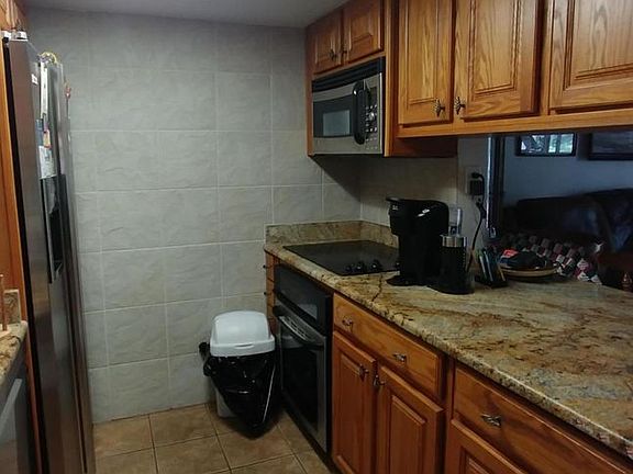 3rd image of 403 Seaport Blvd #145