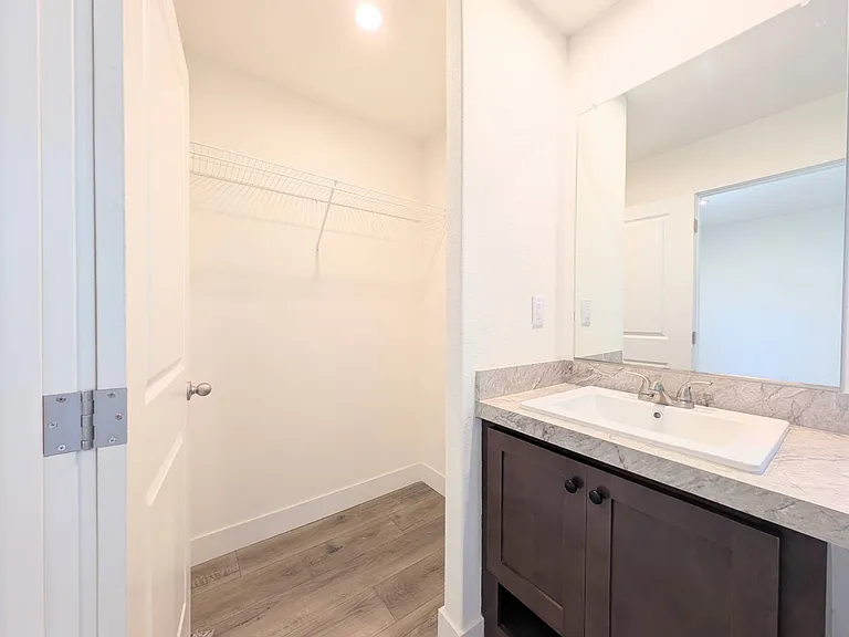 400 Sulphur Bank Dr #39 — Photo 8