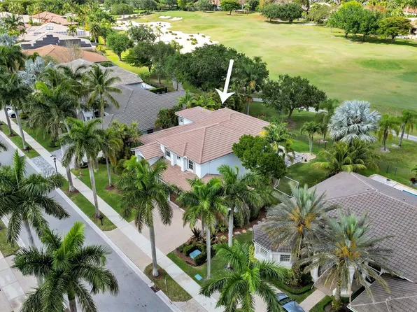 2527 Montclaire Circle, Weston, FL 33327