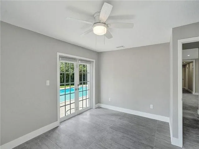 11627 SW 50th St — Photo 5