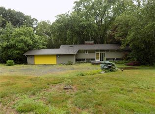 71 Pheasant Ridge Rd, Redding, CT 06896