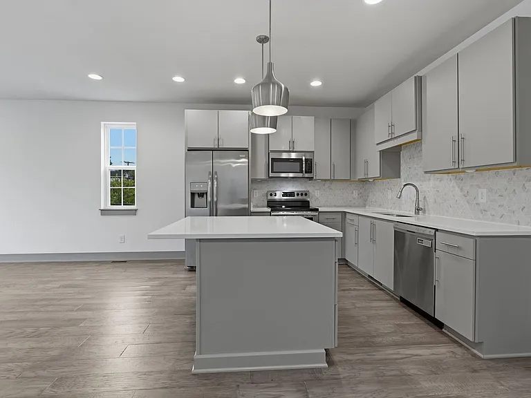 122H Oceola Ave — Photo 10