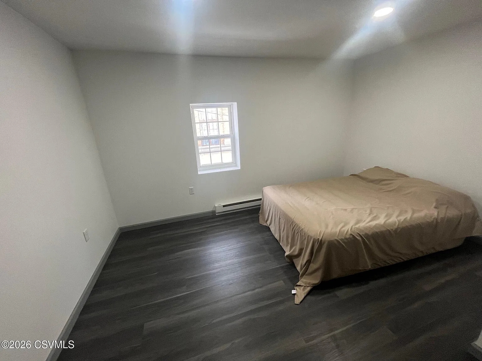 1 bed, 400 sqft, $750 — Photo 2
