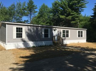 4 Fish St, Leeds, ME 04263