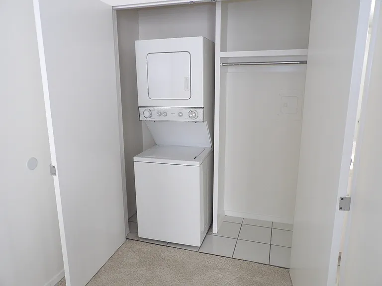 4431 Travis St #107 — Photo 10