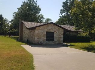 415 S Brewster St, Rising Star, TX 76471