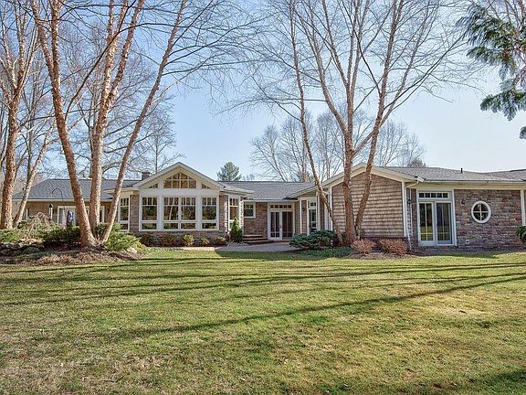 5th image of 7817 Morningstar Dr