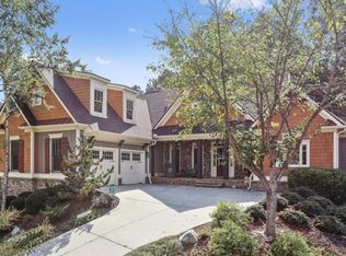 122 Fernwood Dr, Woodstock, GA 30188