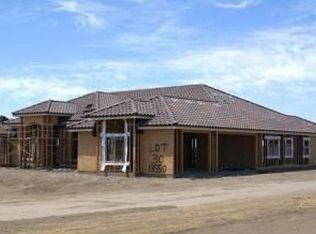 13550 Francisco Dr, Hanford, CA 93230