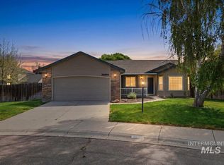 16846 N Gentry Dr, Nampa, ID 83687