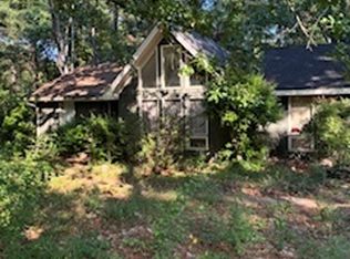 3214 Kimberly Woods Ct SW, Lilburn, GA 30047