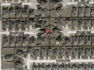 4701 Honey Creek Ct, Pearland, TX 77584