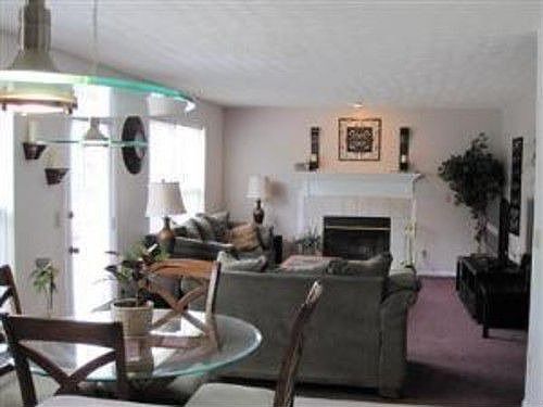3rd image of 8754 Green Valley Ct