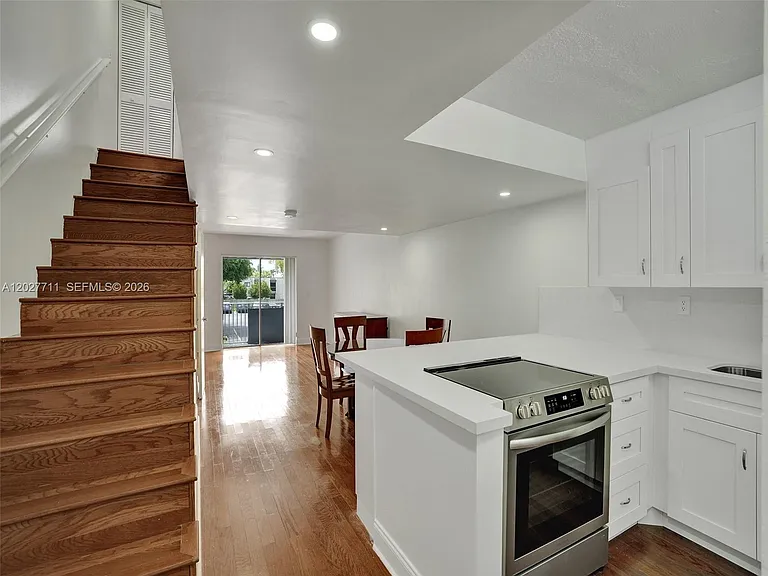 4600 SW 67th Ave #255 — Photo 4