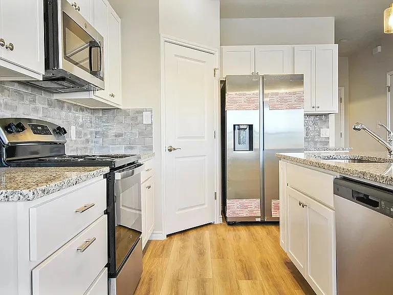 515 Whirlaway Dr #B — Photo 4