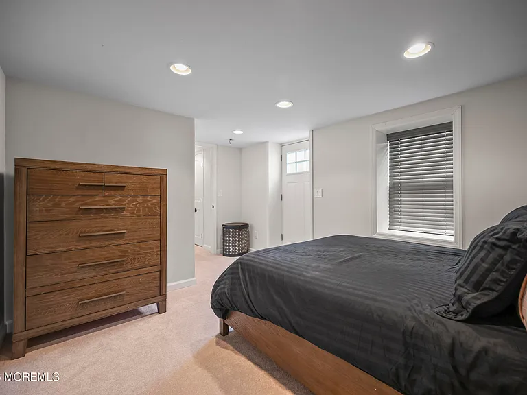 5 Cortland Rd — Photo 24