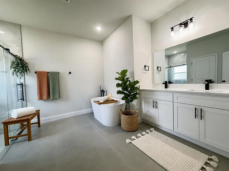 15096 SW 51st Ave — Photo 16