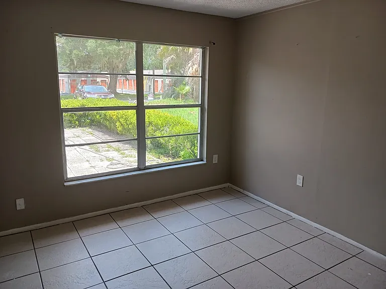 1905 Kelley Ave #3 — Photo 5