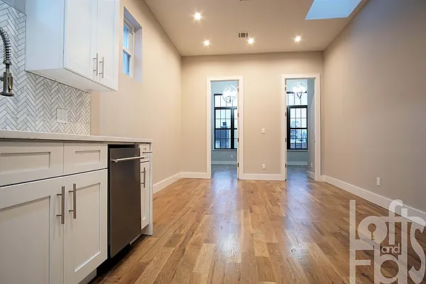 Rented by Lofts and Flats LLC | media 26