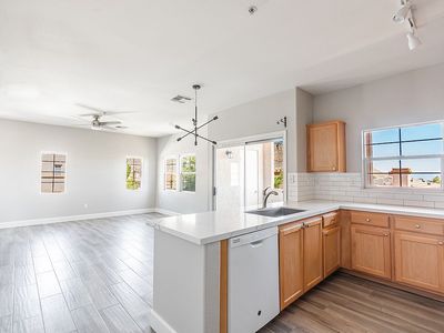 3930 Legend Hills St UNIT 201, Las Vegas, NV, 89129