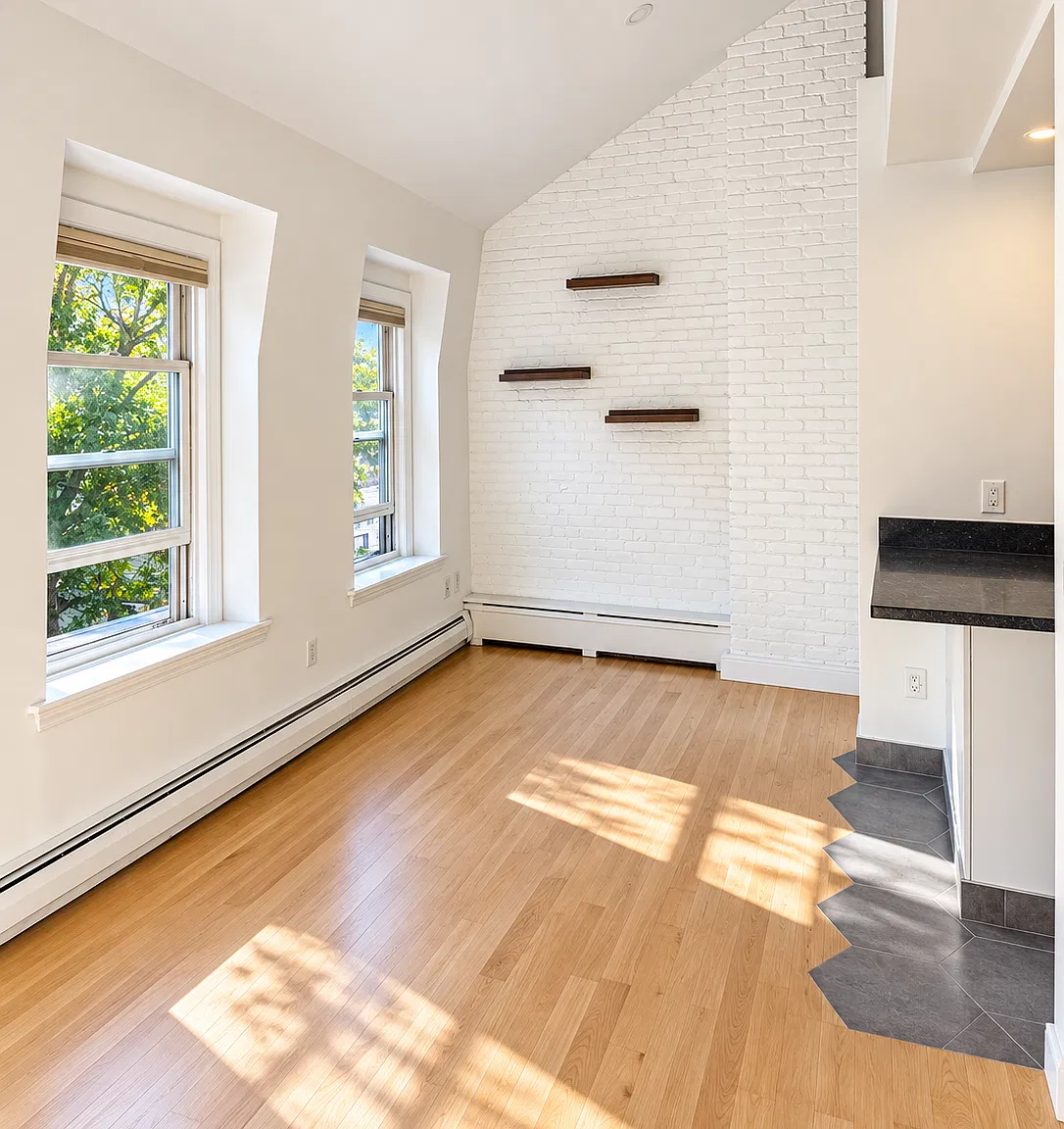 2 bed, 907 sqft, $4,295 — Photo 3