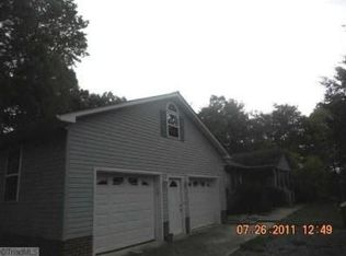 1451 Iron Mountain Rd, Asheboro, NC 27205