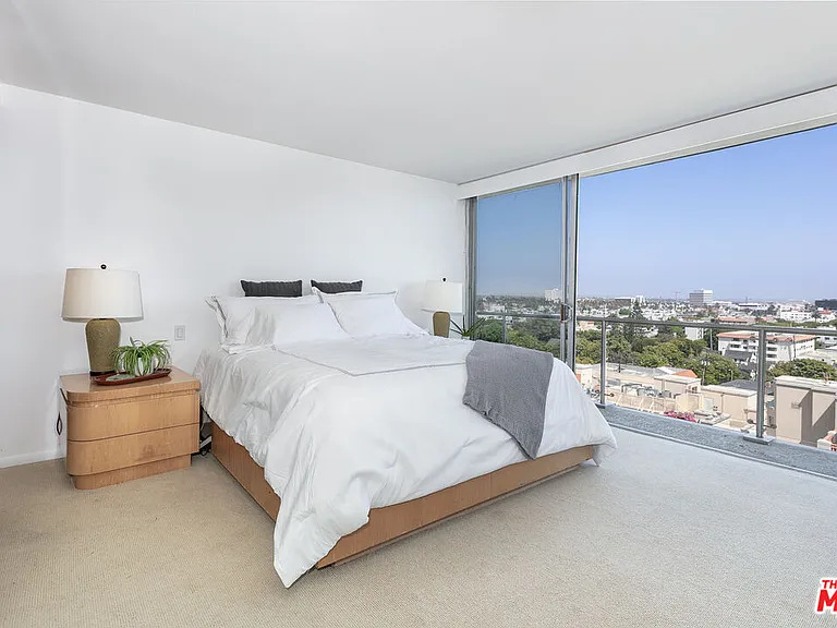 535 Ocean Ave #11D — Photo 11