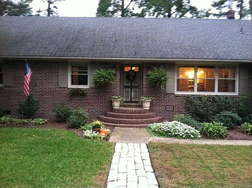 1st image of 304 Woodberry Dr