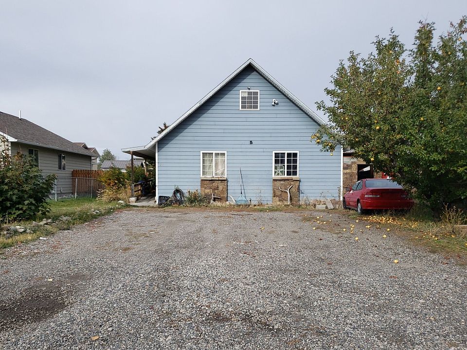 1st image of 211 10th St