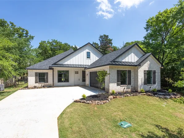 377 Dublin Cir, Gordonville, TX 76245