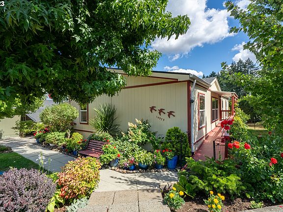 2nd image of 14979 S Brookfield Dr #470