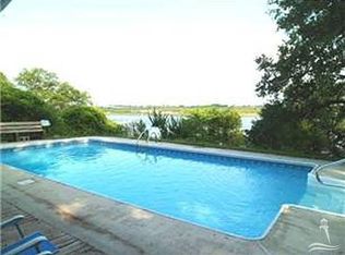 219 W Canal Ave, Sunset Beach, NC 28468