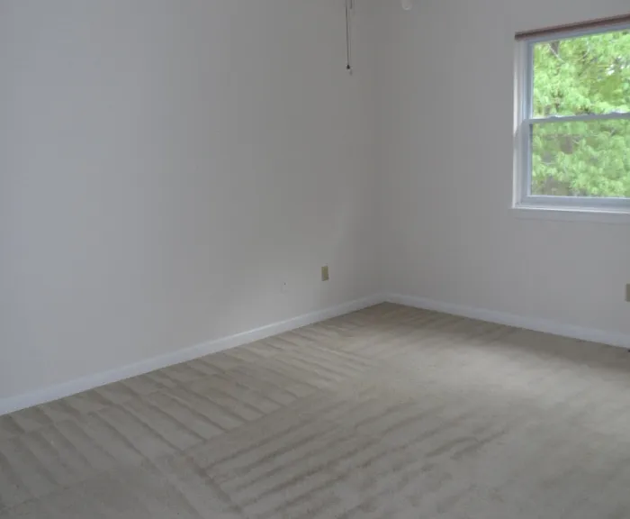 4100 Five Oaks Dr — Photo 10