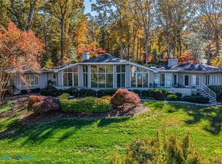 219 Red Fox Ln, Weems, VA 22576