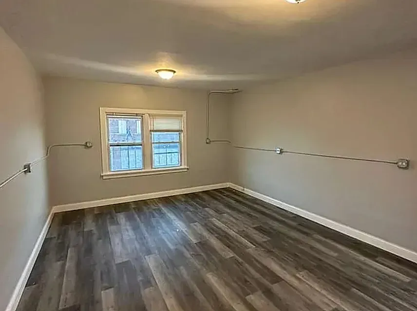 3344 Ridge Rd — Photo 2