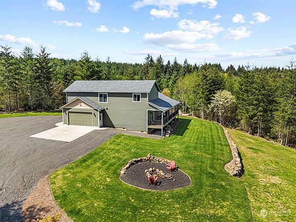 3rd image of 312 Maywood Drive