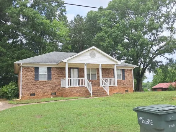 1013 Fairmont St, Monroe, NC 28110
