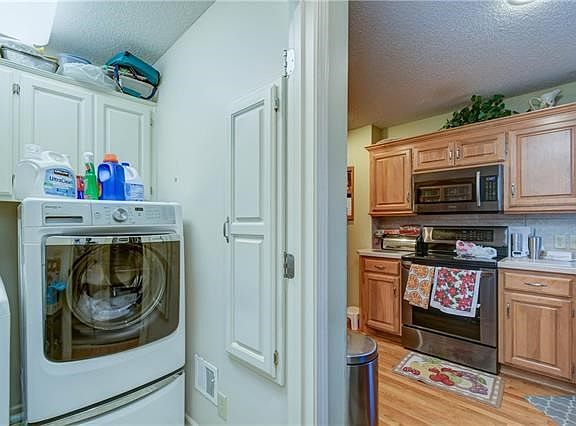 3rd image of 19113 E 19th Street Ct S