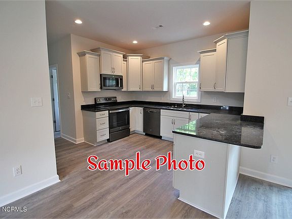 5th image of 503 Park Meadows Dr