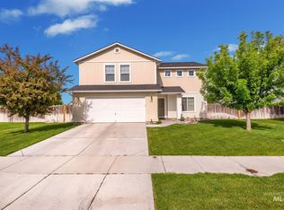 15 S Heritage Pointe Ln, Nampa, ID 83651