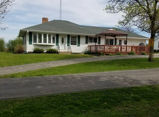 419 S Milton Shopiere Rd, Janesville, WI 53546