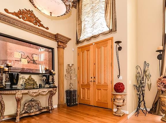 2nd image of 6598 Graystone Meadow Cir