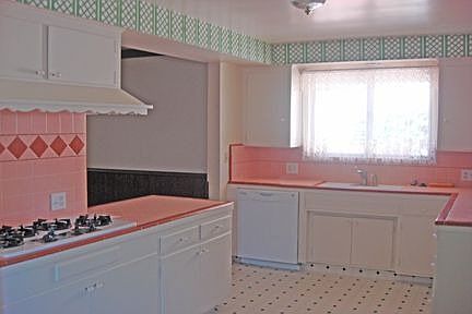 2nd image of 1226 E Cypress Ave