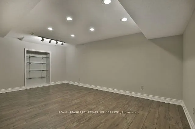 4584 Glastonbury Pl — Photo 17