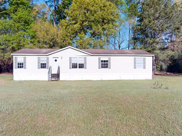 147 Duran Dr, Sylvester, GA 31791