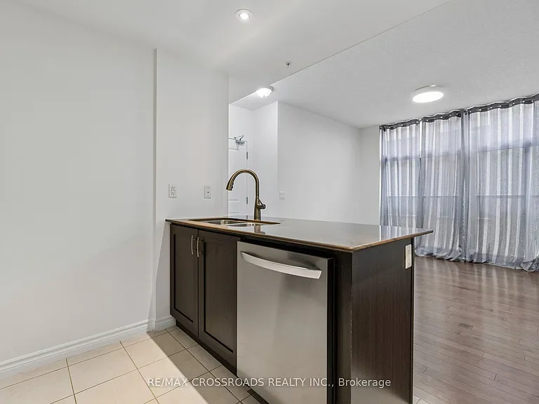 427 Aberdeen Ave #201 — Photo 12