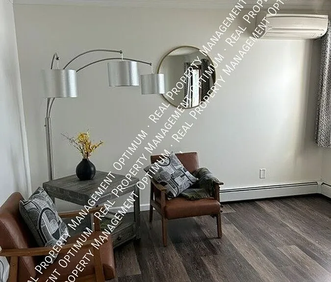 2520 Le Homme Dieu Hts NE #3 — Photo 13