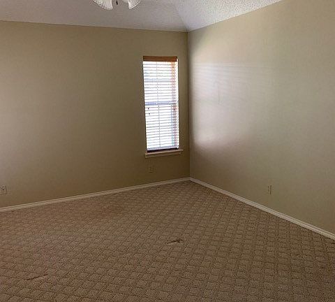 2nd image of 1637 Utah Ave