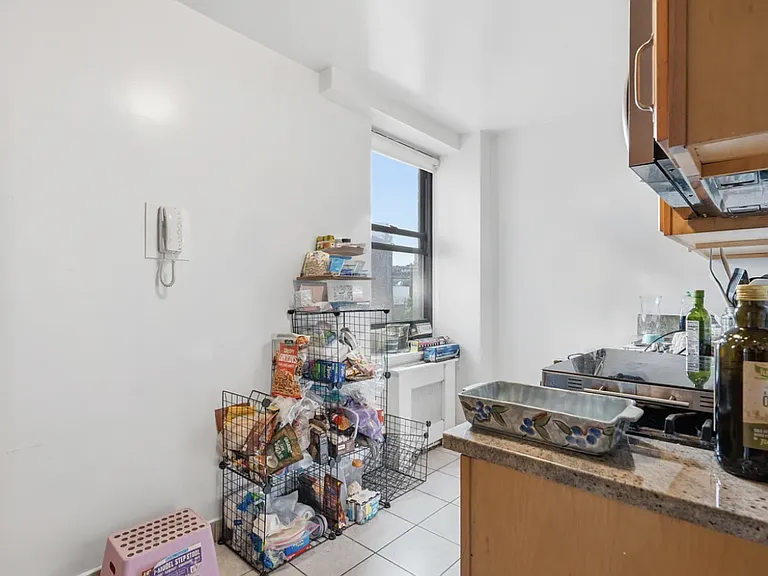 792 Columbus Ave #9A — Photo 4