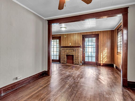 3rd image of 115 Albert Ave #1